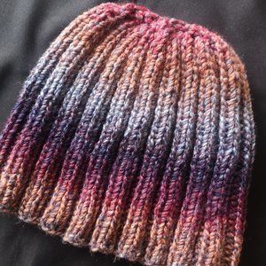 new HandKnit Messy Bun Ponytail Hat Beanie Toque Orange Sodalite